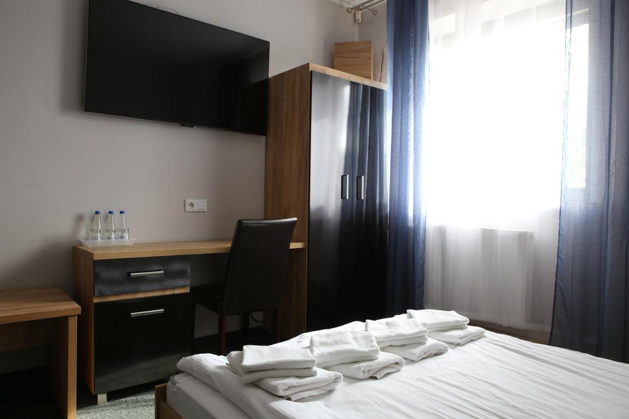 Hotel Sunny Poznan Luaran gambar