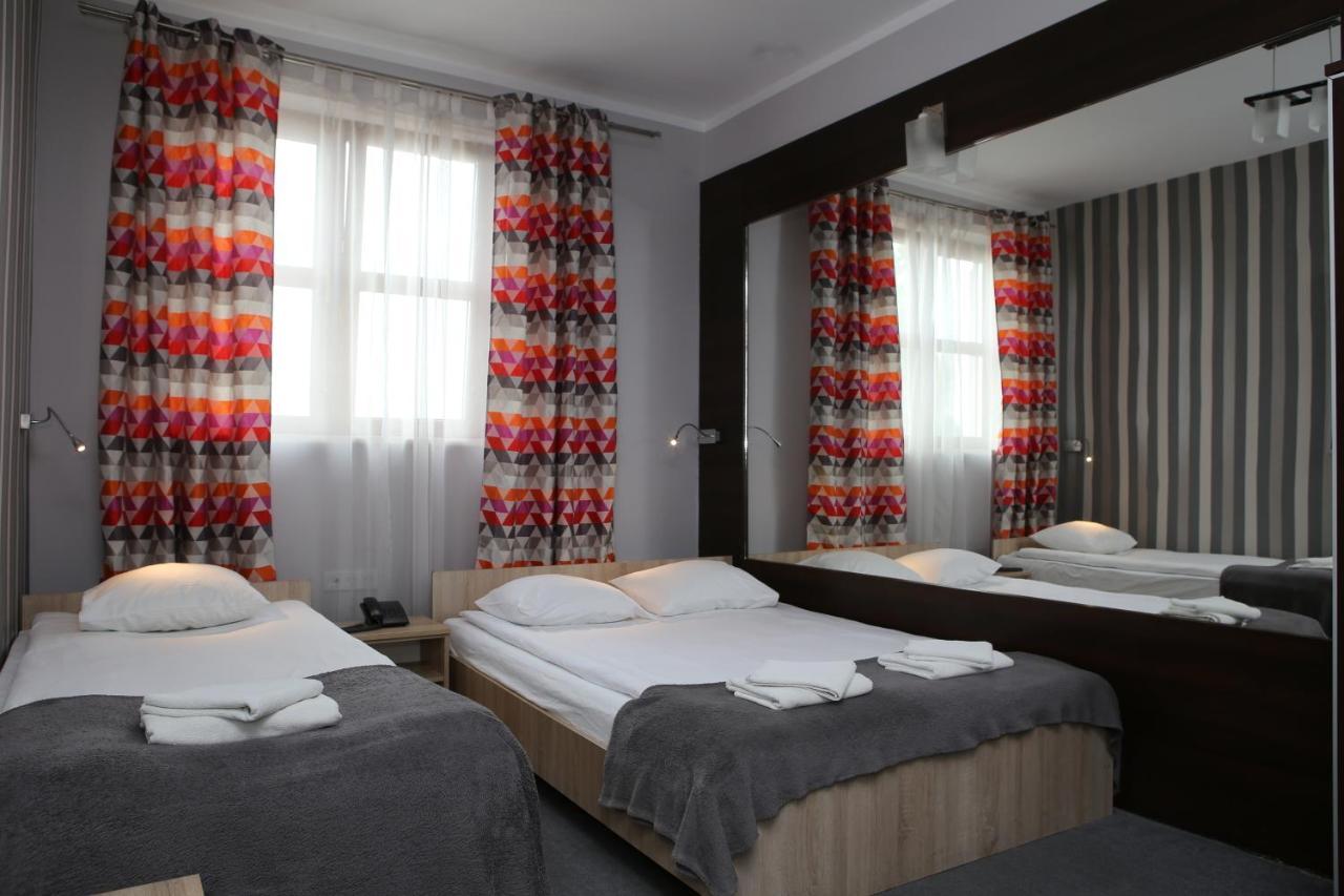 Hotel Sunny Poznan Luaran gambar